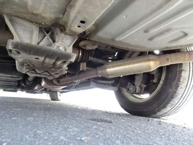 ヴォクシー2.0 ZS 煌II 4WD　本州車　保証1年/走行距離無制限　4WD　トヨタセーフティセンス　両側パワースライドドア　純正ナビ　ビルトインETC　LEDヘッドライト　純正16インチアルミホイール　アイドリングストップ　スマートキー 2000