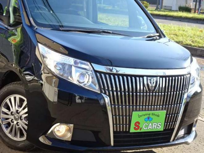 エスクァイア2.0 Gi 4WD　本州車　保証1年/走行距離無制限　4WD　両側パワースライドドア　オートマチックハイビーム　社外9インチナビ　地デジ　バックカメラ　黒本革シート　シートヒーター　LEDヘッドライト　ETC　クルーズコントロール 2000