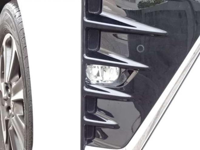 ヴォクシー2.0 ZS 煌II 4WD　本州車　保証1年/走行距離無制限　4WD　後期型　トヨタセーフティセンス　両側パワースライドドア　純正ナビ　地デジ　バックカメラ　LEDヘッドライト　ビルトインETC　クルーズコントロール 2000