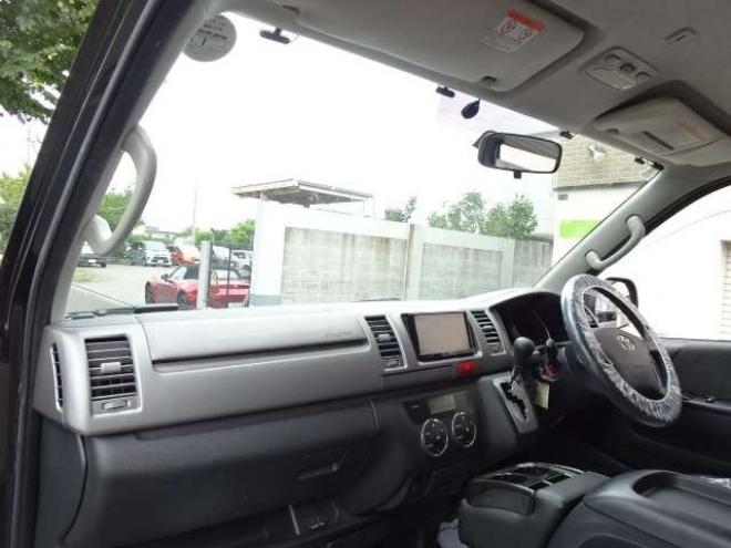 レジアスエース3.0 スーパーGL ロングボディ ディーゼルターボ 4WD　検R8.9.9　レジアスエースバン　スーパーGL　4WD フロントリップ　バックカメラ キーレス メモリナビ　ETC 3000