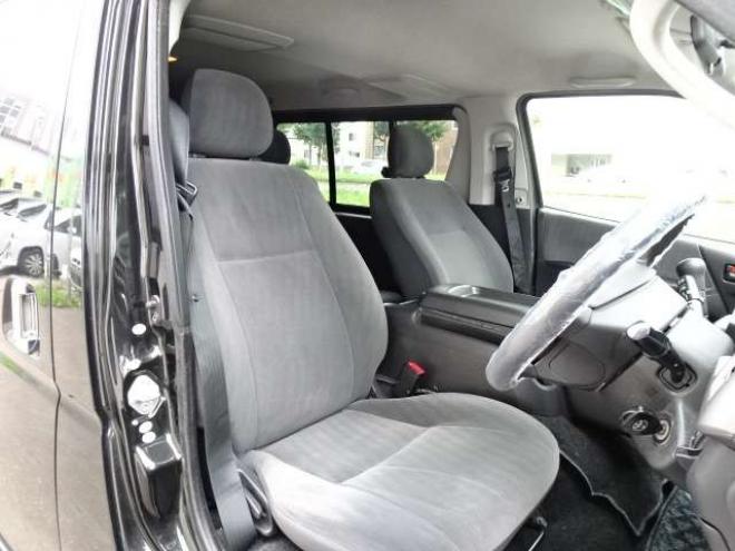 レジアスエース3.0 スーパーGL ロングボディ ディーゼルターボ 4WD　検R8.9.9　レジアスエースバン　スーパーGL　4WD フロントリップ　バックカメラ キーレス メモリナビ　ETC 3000