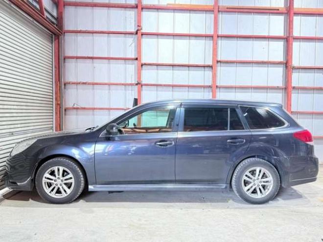 レガシィワゴン2.5 i 4WD　下廻防錆TVナビBカメETC夏冬タイヤ 2500