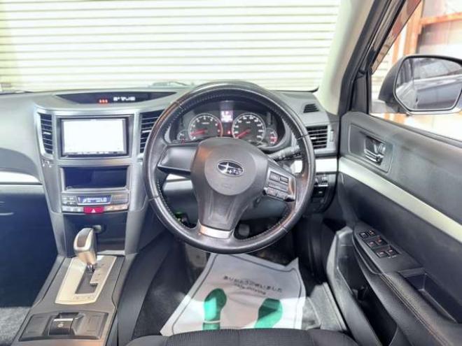 レガシィワゴン2.5 i 4WD　下廻防錆TVナビBカメETC夏冬タイヤ 2500