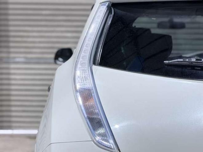 リーフG　防錆塗装TVナビBカメETC 2WD 不明