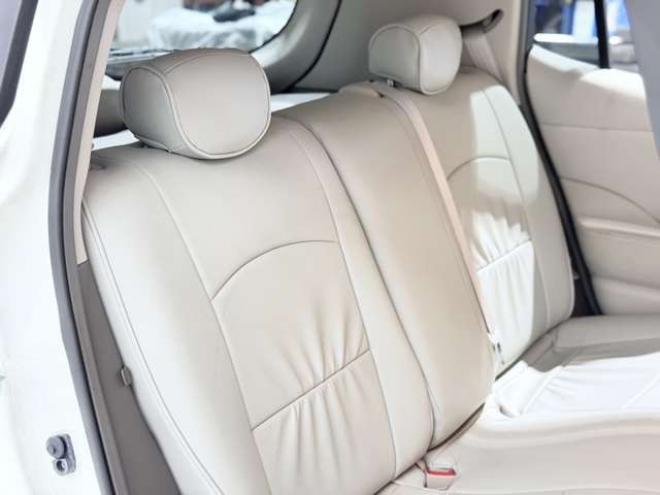 リーフG　防錆塗装TVナビBカメETC 2WD 不明