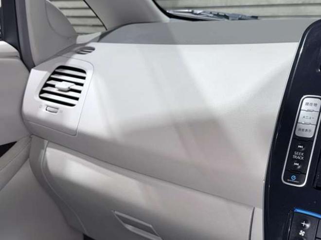 リーフG　防錆塗装TVナビBカメETC 2WD 不明