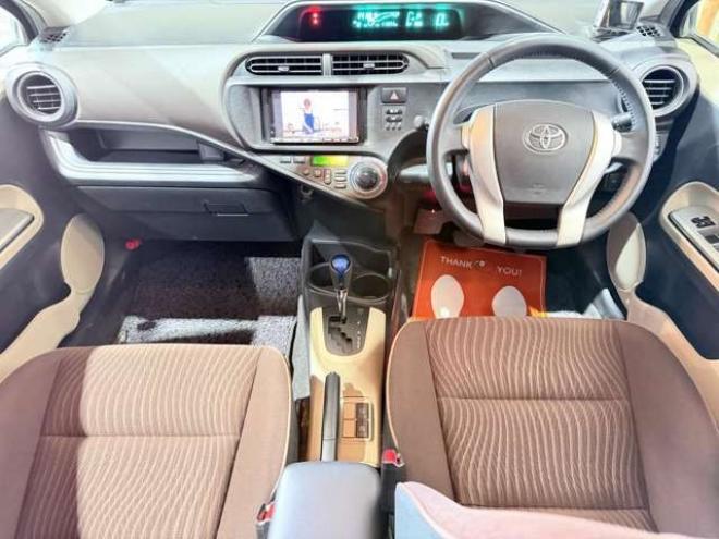 アクア1.5 G　防錆塗装TVナビETC夏冬タイヤ 2WD 1500