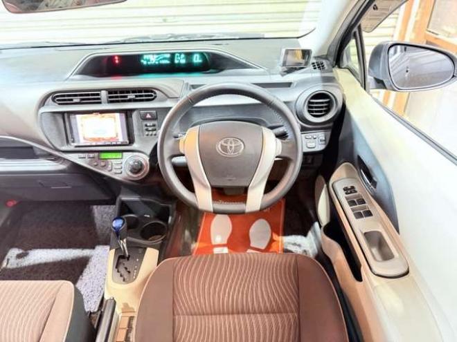 アクア1.5 G　防錆塗装TVナビETC夏冬タイヤ 2WD 1500