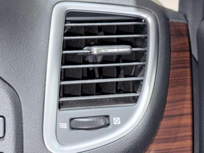 ティアナ2.5 250XE FOUR 4WD　防錆塗装4WDキーレスETC 2500