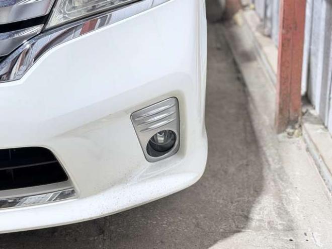 セレナ2.0 ハイウェイスター Vセレクション 4WD　防錆塗装4WDTVナビBカメ後席モニタETC 2000