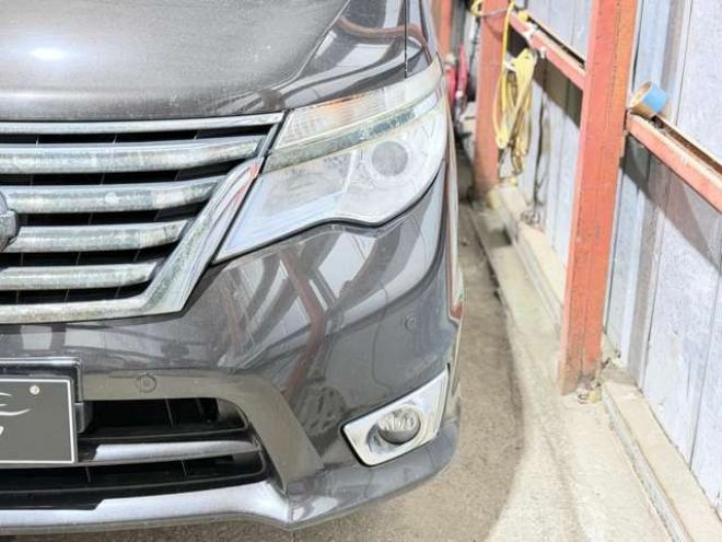 セレナ2.0 ハイウェイスター Vセレクション+Safety アドバンストセーフティ パッケージ 4WD　防錆塗装4WDTVナビBカメ後席モニタ 2000