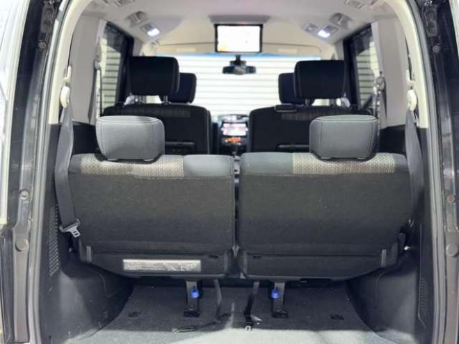 セレナ2.0 ハイウェイスター Vセレクション+Safety アドバンストセーフティ パッケージ 4WD　防錆塗装4WDTVナビBカメ後席モニタ 2000