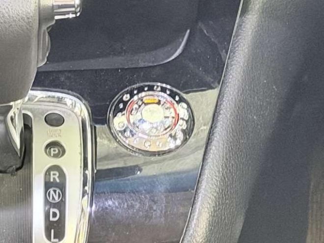 セレナ2.0 ハイウェイスター Vセレクション+Safety アドバンストセーフティ パッケージ 4WD　防錆塗装4WDTVナビBカメ後席モニタ 2000