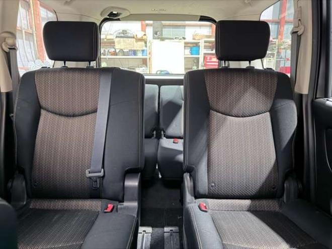 セレナ2.0 ハイウェイスター Vセレクション+Safety アドバンストセーフティ パッケージ 4WD　防錆塗装4WDTVナビBカメ後席モニタ 2000