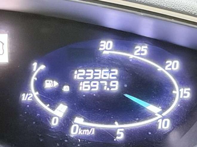 セレナ2.0 ハイウェイスター Vセレクション+Safety アドバンストセーフティ パッケージ 4WD　防錆塗装4WDTVナビBカメ後席モニタ 2000