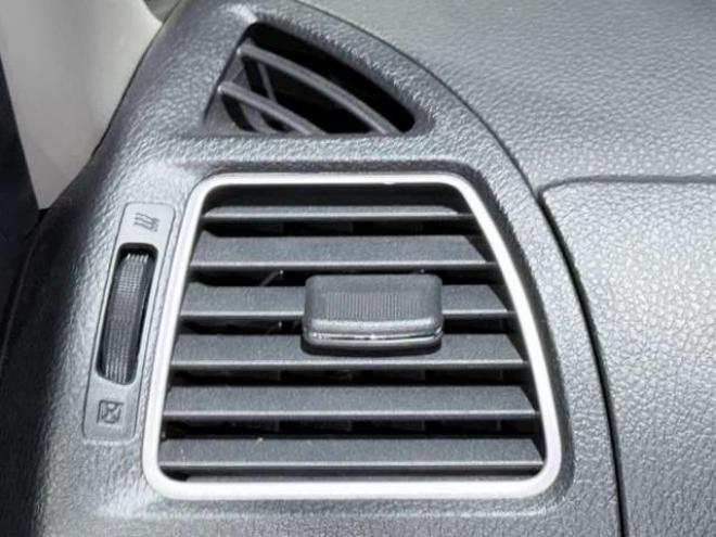 セレナ2.0 ハイウェイスター Vセレクション+Safety アドバンストセーフティ パッケージ 4WD　防錆塗装4WDTVナビBカメ後席モニタ 2000