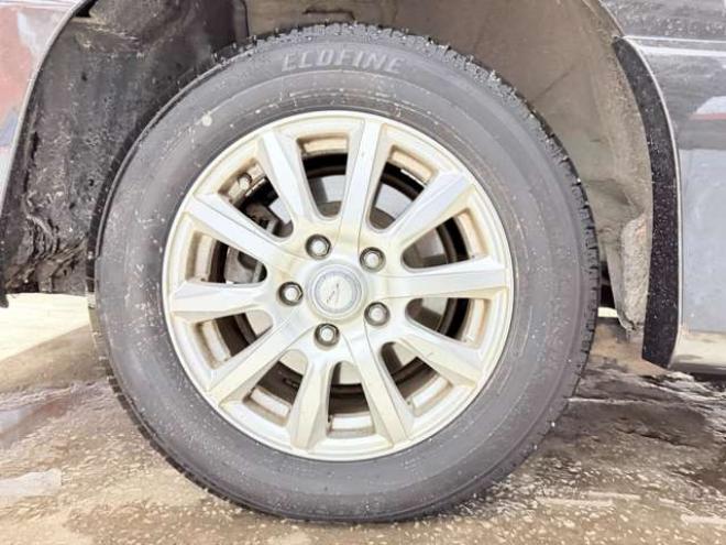 セレナ2.0 ハイウェイスター Vセレクション+Safety アドバンストセーフティ パッケージ 4WD　防錆塗装4WDTVナビBカメエンスタ 2000