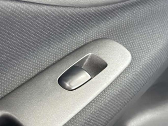 セレナ2.0 ハイウェイスター Vセレクション+Safety アドバンストセーフティ パッケージ 4WD　防錆塗装4WDTVナビBカメエンスタ 2000