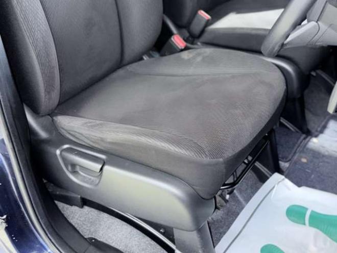 フリード1.5 G ジャストセレクション　下廻防錆ドラレコキーレスEスタ夏冬タイヤ 2WD 1500