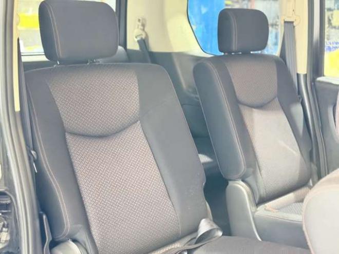 セレナ2.0 ハイウェイスター 4WD　下廻防錆TVナビBカメETC 2000