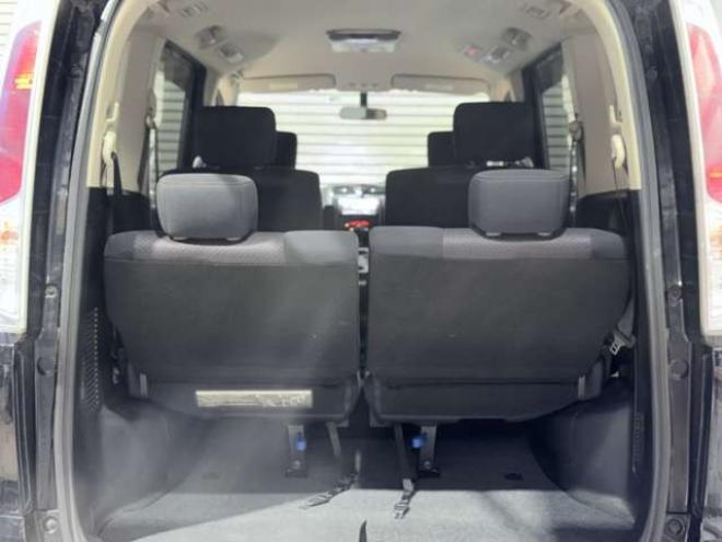 セレナ2.0 ハイウェイスター 4WD　下廻防錆TVナビBカメETC 2000