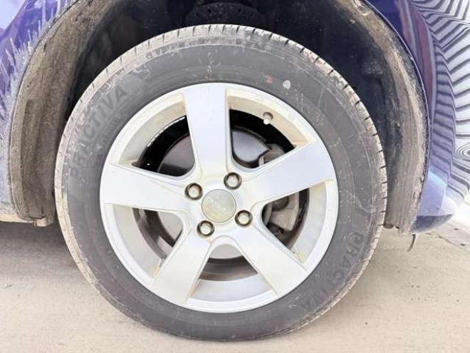 フィット1.3 G 4WD　防錆塗装4WDCDキーレスETC 1300