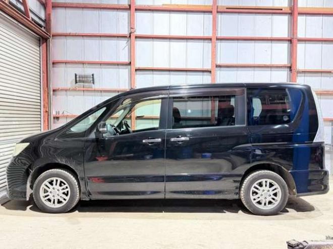 セレナ2.0 ライダー 4WD　防錆塗装4WDキーレスETC 2000