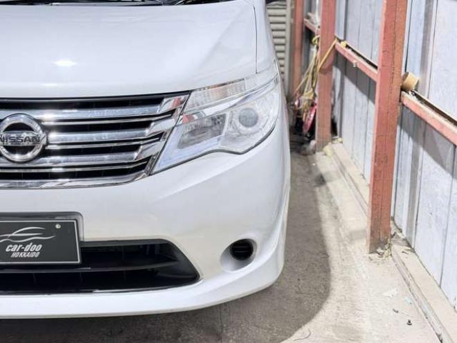 セレナ2.0 20X 4WD　防錆塗装キーレスナビETC 2000