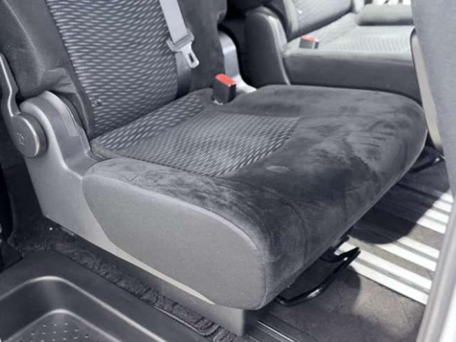 セレナ2.0 20X 4WD　防錆塗装キーレスナビETC 2000