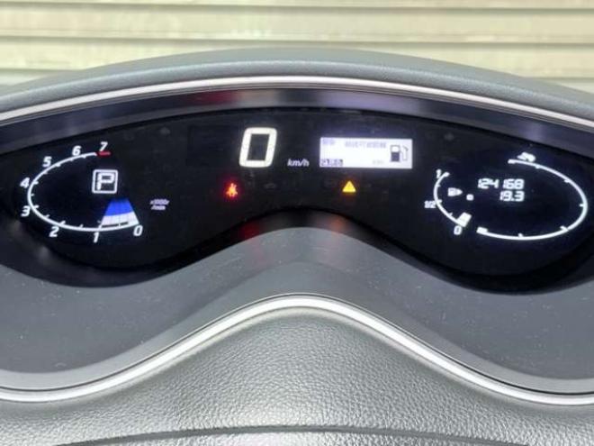 セレナ2.0 20X 4WD　防錆塗装キーレスナビETC 2000