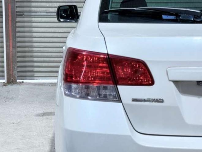 レガシィB4 2.5 i Lパッケージ 4WD　下廻防錆TVナビETC 2500