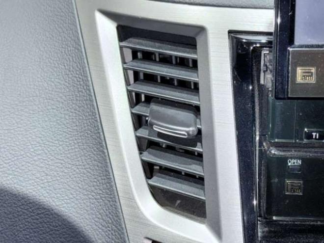 レガシィB4 2.5 i Lパッケージ 4WD　下廻防錆TVナビETC 2500