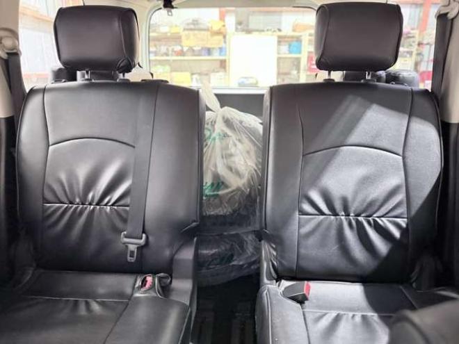 セレナ2.0 ハイウェイスター 4WD　防錆塗装4WDナビBカメETC夏冬タイヤ 2000