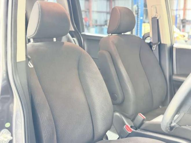 フリード1.5 G ジャストセレクション 4WD　防錆塗装TVナビETCエンスタ 1500