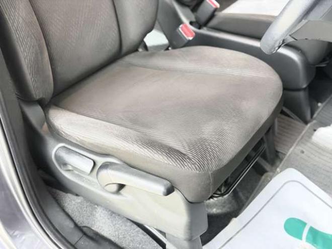 フリード1.5 G ジャストセレクション 4WD　防錆塗装TVナビETCエンスタ 1500