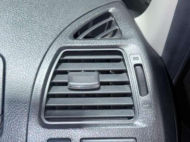 セレナ2.0 20S 4WD　下廻防錆キーレスCD 2000