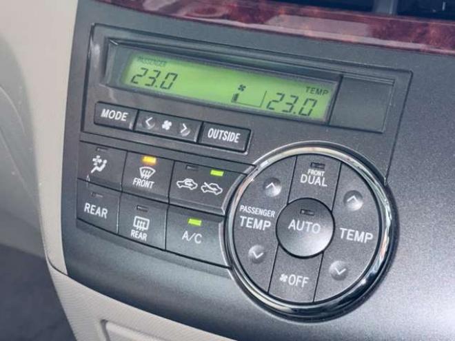 エスティマ2.4 アエラス 4WD　下廻防錆 2400