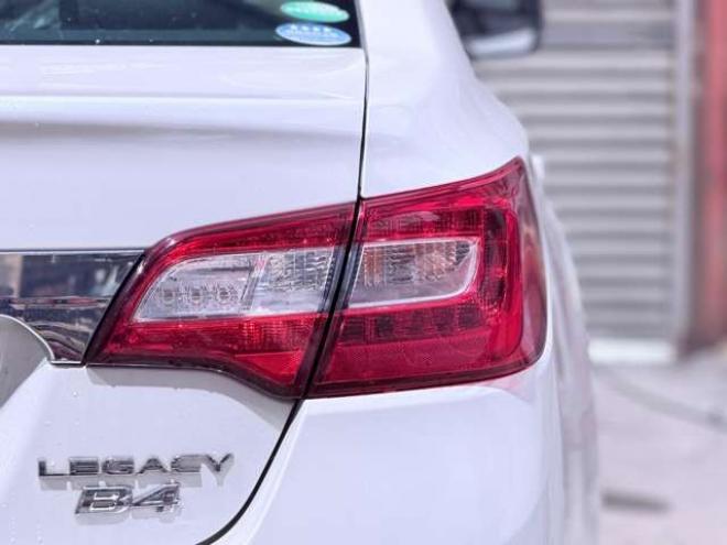 レガシィB4 2.5 リミテッド 4WD　下廻防錆4WDTVナビBカメETC 2500