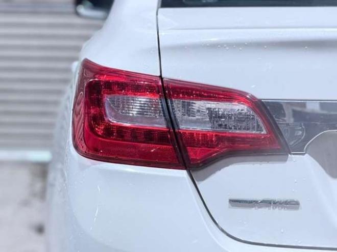 レガシィB4 2.5 リミテッド 4WD　下廻防錆4WDTVナビBカメETC 2500