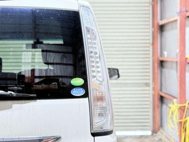 セレナ2.0 20X 4WD　下廻防錆TVナビBカメETCエンスタ 2000