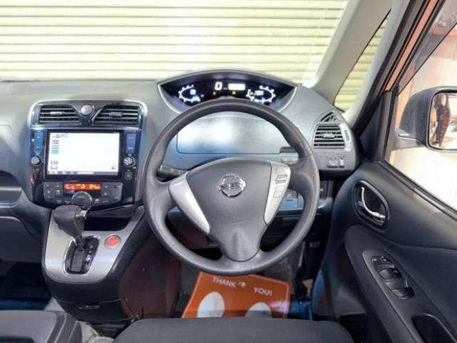 セレナ2.0 20X アドバンストセーフティ パッケージ 4WD　防錆塗装4WDTVナビBカメETC 2000