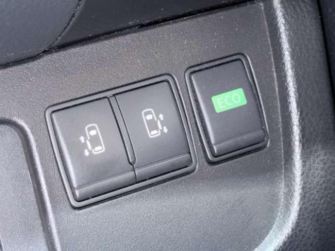 セレナ2.0 20X アドバンストセーフティ パッケージ 4WD　防錆塗装4WDTVナビBカメETC 2000