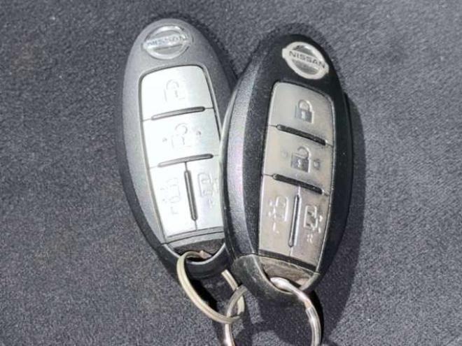 セレナ2.0 20X アドバンストセーフティ パッケージ 4WD　防錆塗装4WDTVナビBカメETC 2000