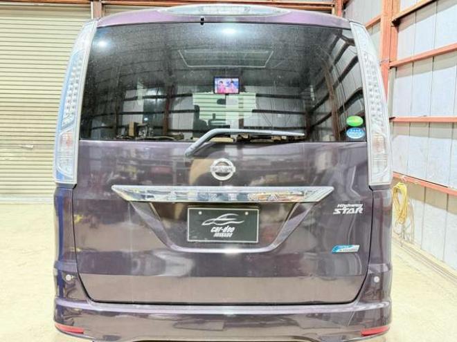 セレナ2.0 ハイウェイスター S-HYBRID　防錆塗装4WDTVナビBカメ後席モニタETC 2000