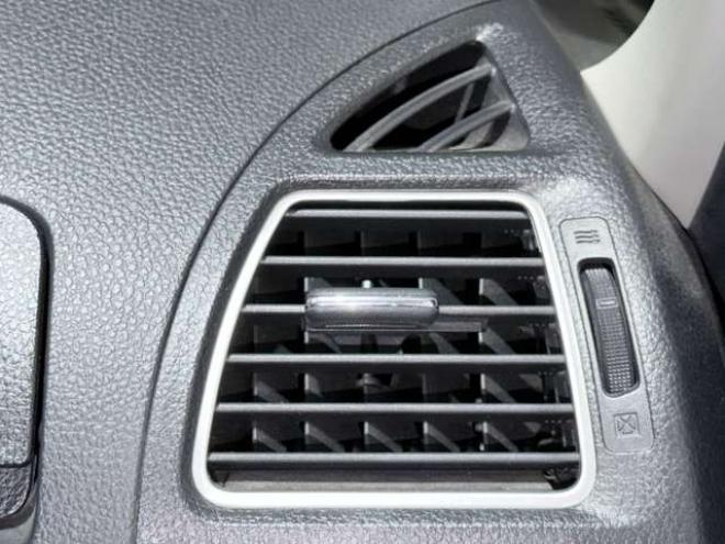 セレナ2.0 ハイウェイスター S-HYBRID　防錆塗装4WDTVナビBカメ後席モニタETC 2000