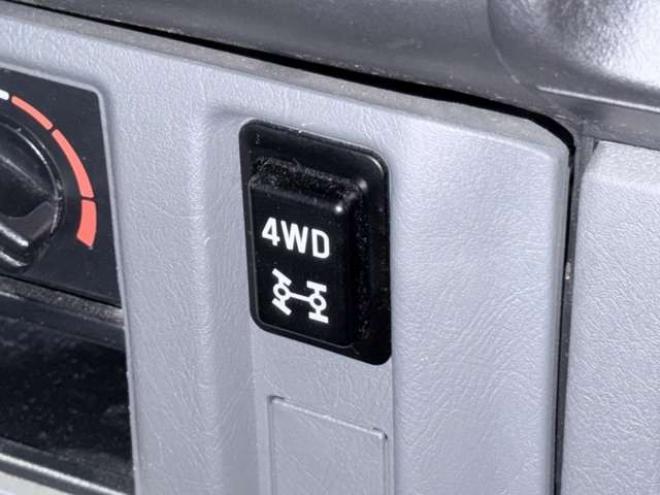 クリッパーDX 4WD　防錆塗装4WDナビ夏冬タイヤ 660