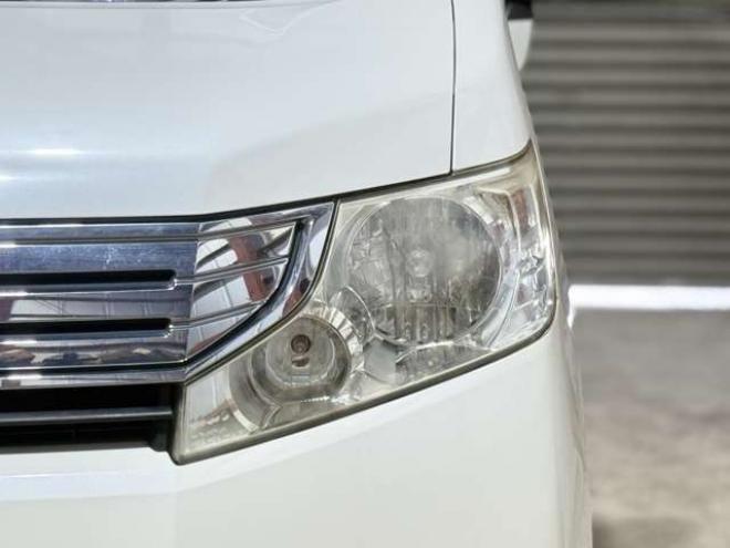 ステップワゴン2.0 G Lパッケージ 4WD　下廻防錆TVナビBカメETC 2000