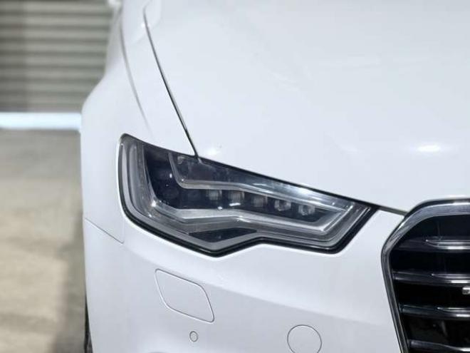 アウディA6アバント 2.8 FSI クワトロ 4WD　下廻防錆TVナビBカメETC 正規輸入車 2800