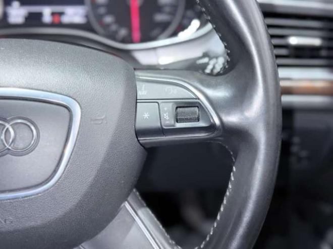 アウディA6アバント 2.8 FSI クワトロ 4WD　下廻防錆TVナビBカメETC 正規輸入車 2800