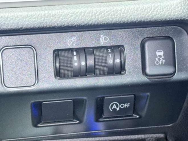 インプレッサスポーツ 1.6 i-S 4WD　下廻防錆TVナビETC 1600